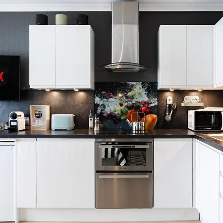 Lila - Confortable In Apartmán *