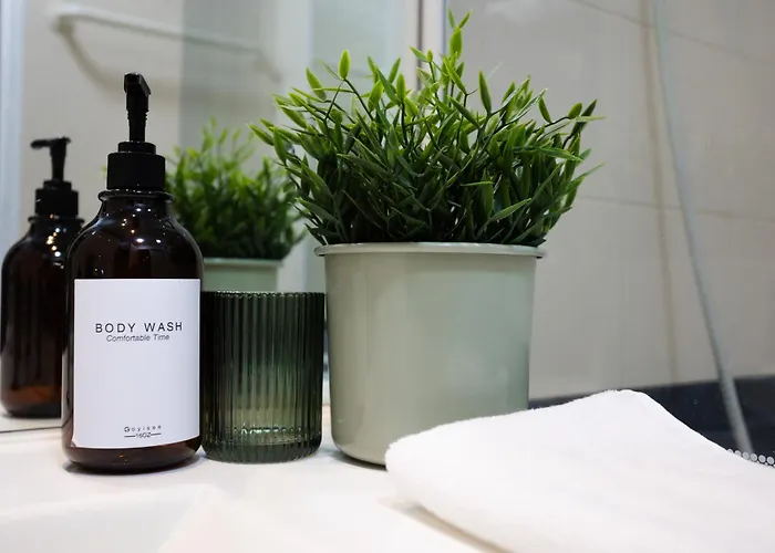 Lila - Confortable In *